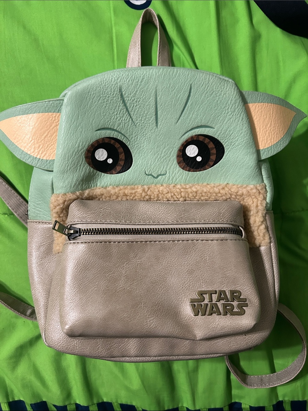 Star Wars womens Backpack Grogu Design in Mint Green and Beige
